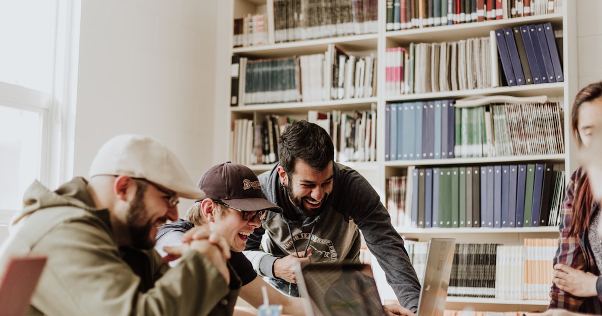 How Coding Bootcamps Compare to Traditional Computer Science Degrees